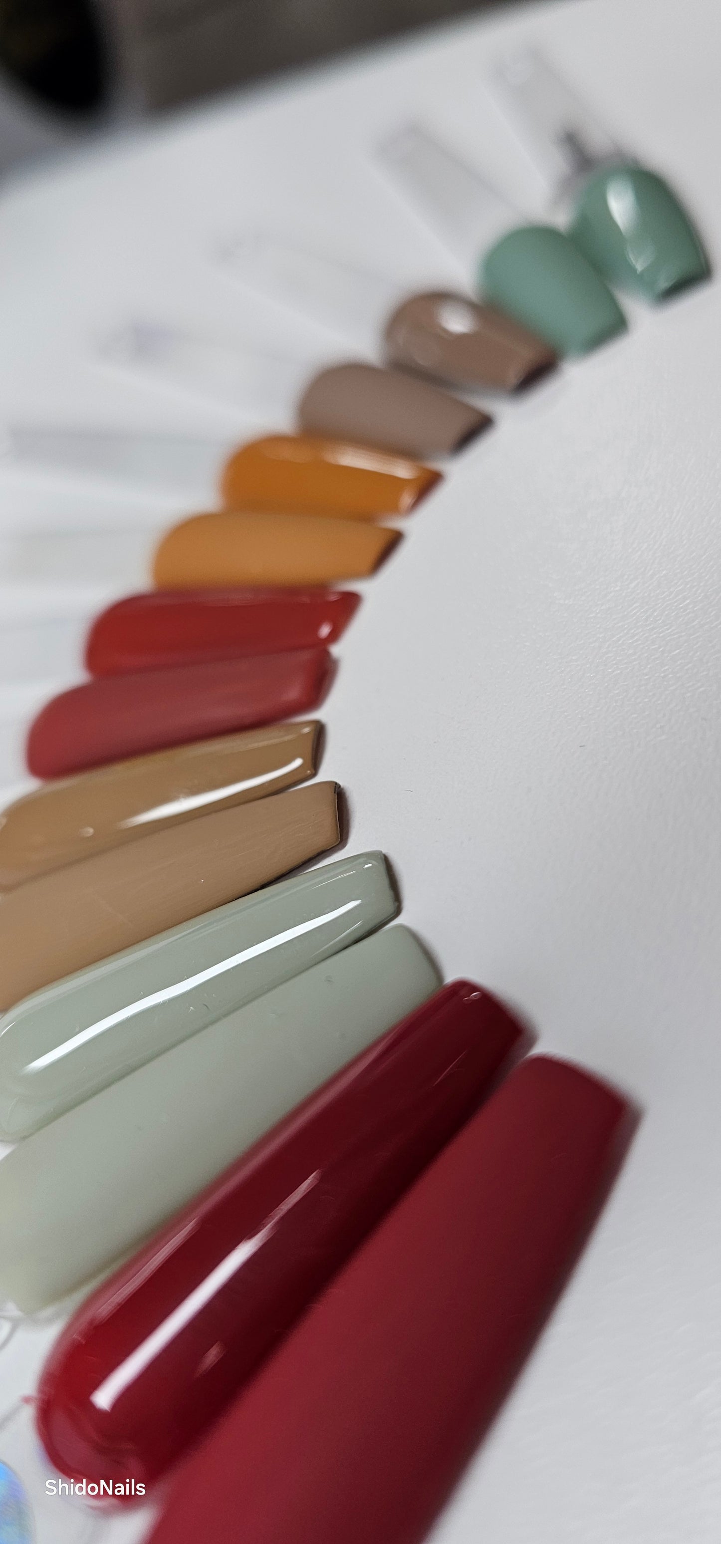 Fudge – ShidoNails® – goudoker gellak