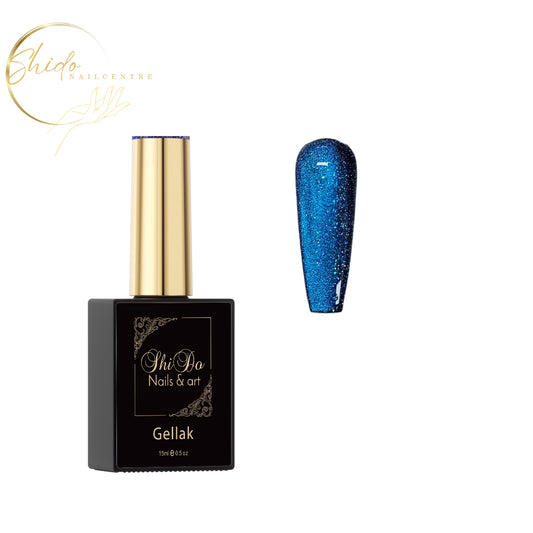 cateye gellak galaxy neptunus  met grote en kleine glitters net een toverbal op de nagels
