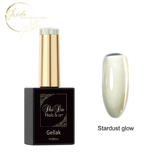 Subtiele transparante cateye gellak met lichte gouden glans – ShidoNails® – zachte shimmer voor blushy tinten